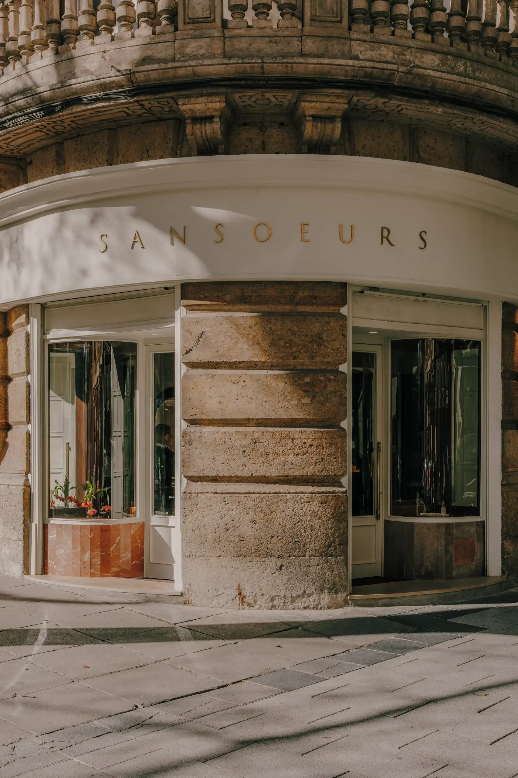 08_salvalopez_plantea_sansoeurs_002